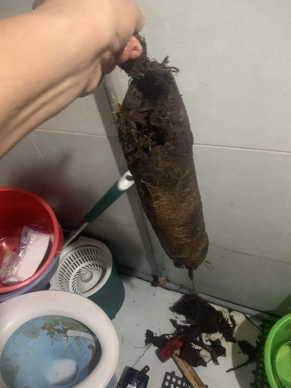 Thông Cống Nghẹt TP.HCM 20 z4926358081642 f7ff93e077a82257fe860f682cc2b15d -