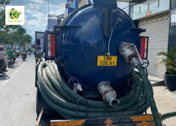 Hút Hầm Cầu Tại Phú Lâm (An Giang) - Giá Rẻ 2025 1 hut ham cau tai phu lam 3 -