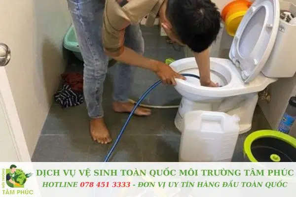 Thông bồn cầu nghẹt tại Thủ Đức