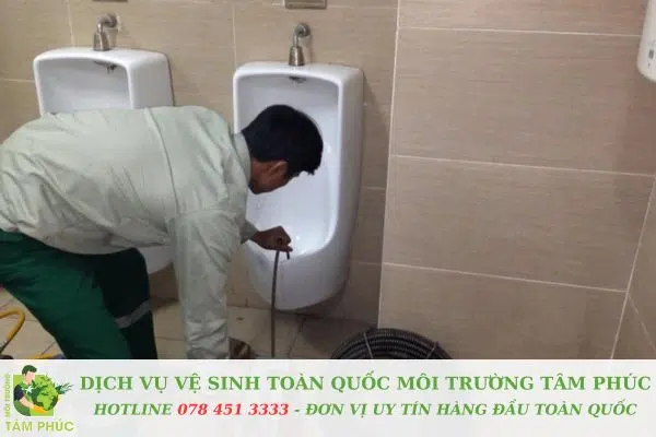 Thông bồn cầu nghẹt tại TPHCM 