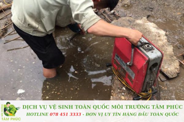 Thông cống nghẹt tại Châu Thới