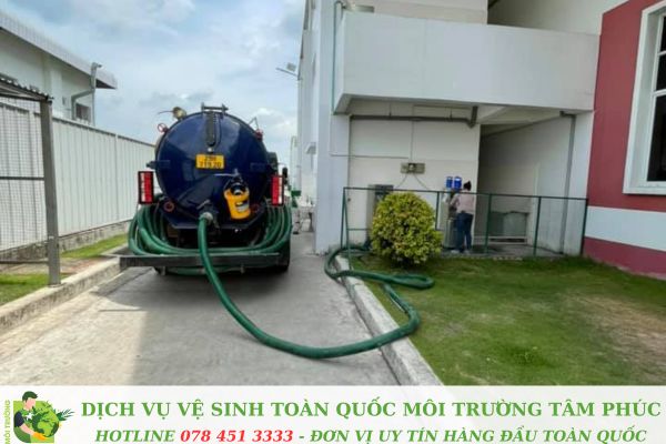 Hút bể phốt tại Bình Giang