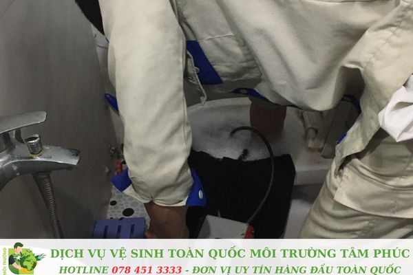 Thông bồn cầu nghẹt tại Giồng Riềng Kiên Giang – Uy Tín 100% 1 Thông bồn cầu nghẹt tại Giồng Riềng
