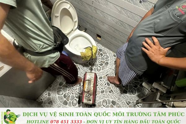 Thông bồn cầu nghẹt tại Kiên Lương Kiên Giang – Xử Lý Nhanh Trong 1 Giờ 5 Thông bồn cầu nghẹt tại Kiên Lương