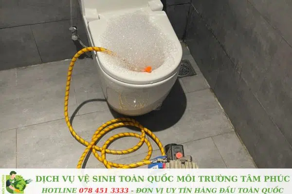 Thông bồn cầu nghẹt tại Tam Bình – Xử Lý Nghẹt Trong 45P 7 Thông bồn cầu nghẹt tại Tam Bình