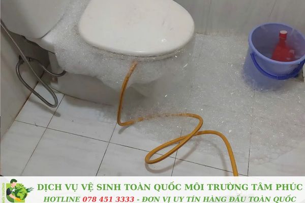 Thông bồn cầu nghẹt tại Tân Hiệp Kiên Giang – Nhanh Gọn 24/24 1 Thông bồn cầu nghẹt tại Tân Hiệp