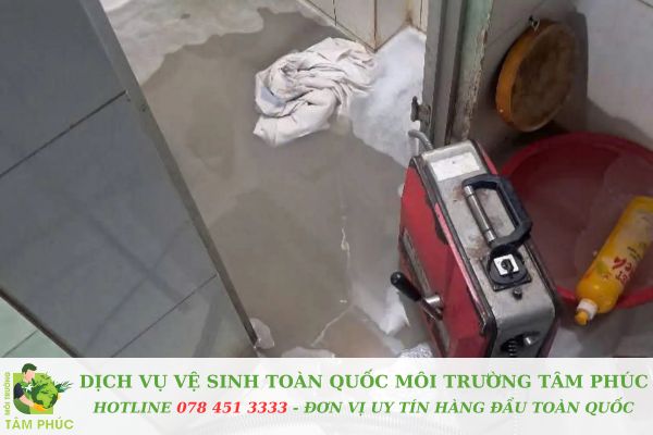 Thông cống nghẹt tại Hoà An