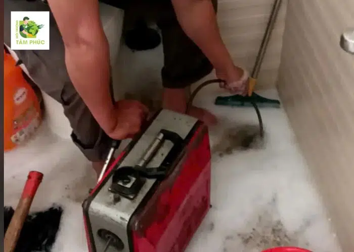 thong-cong-nghet-tai-hoa-lac