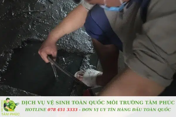 Thông cống nghẹt tại Hòa Vang Đà Nẵng - Thợ giỏi - Gọi là có mặt 24/24 4 Tâm Phúc sở hữu đội ngũ kỹ thuật viên được đào tạo bài bản, nhiều năm kinh nghiệm