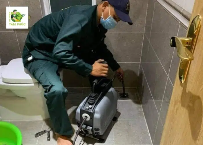 Thông Cống Nghẹt Tại Long Xuyên Tây An Giang Triệt Để 99% 4 thong cong nghet tai long xuyen tay 3 -