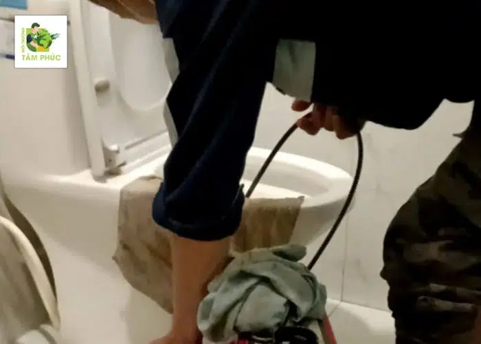 Thông Tắc Bồn Cầu Tại Bình Xuyên Vĩnh Phúc Sạch Sẽ, Uy Tín 5 thong tac bon cau tai binh xuyen 2 -