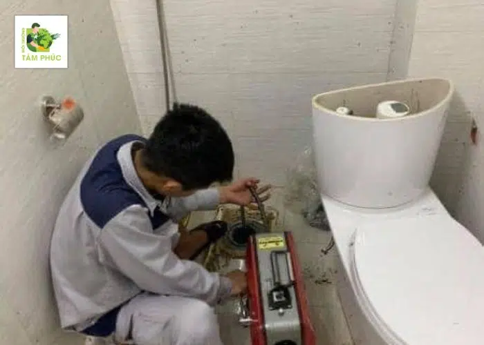 Thông Tắc Bồn Cầu Tại Từ Sơn Bắc Ninh Xử Lý Sạch 99% 2 thong tac bon cau tai thanh pho tu son -