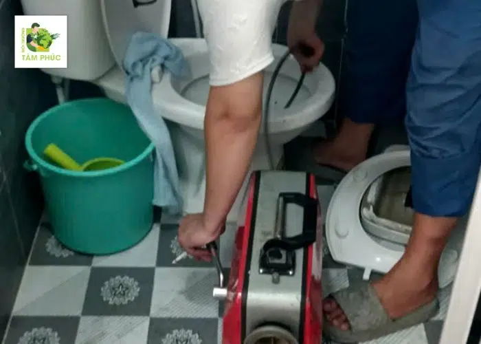 Thông Tắc Bồn Cầu Tại Tiên Du Bắc Ninh - Xử Lý Triệt Để 1 thong tac bon cau tai tien du 4 -