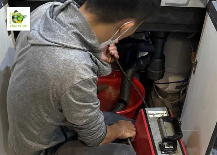 Thông Tắc Cống Tại Phúc Yên Giá Rẻ - Uy Tín 2025 2 thong tac cong tai thanh pho phuc yen 5 -