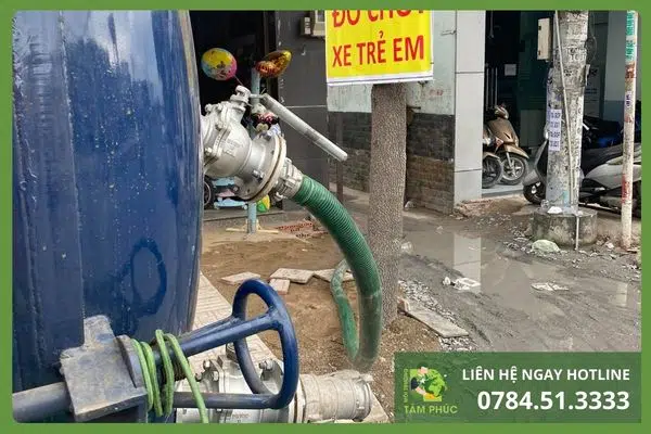 Hút bể phốt tại Lý Nhân - Xe 20 khối chuyên dụng 3 hut-be-phot-tai-ly-nhan