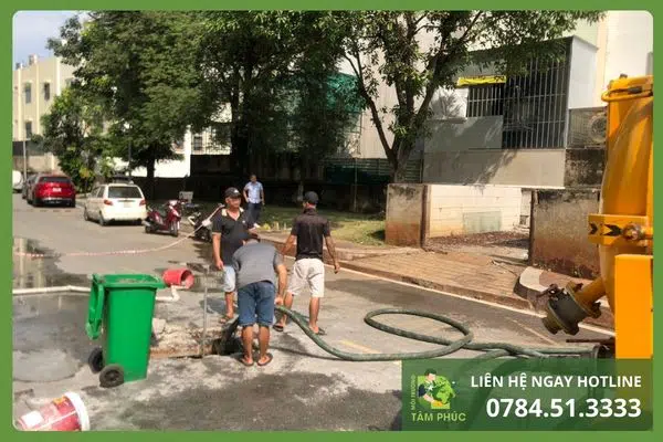 Hút bể phốt tại Trực Ninh - Phục vụ 24/7 tận tâm 4 hut-be-phot-tai-truc-ninh