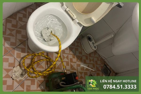 Thông tắc bồn cầu tại nam trực không đục phá – Triệt để 100% 3 thong-tac-bon-cau-tai-nam-truc