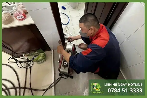 Thông tắc cống tại Ý Yên - Máy lò xo công nghệ mới - sạch 100% 4 thong-tac-cong-tai-y-yen