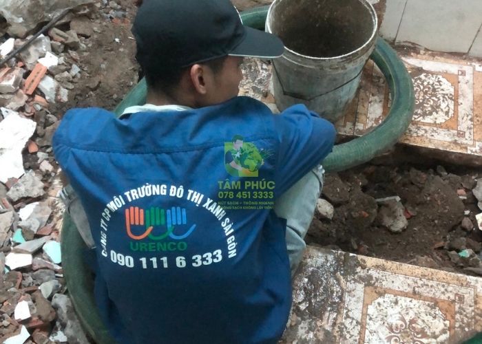 Hút bể phốt tại Ân Thi 