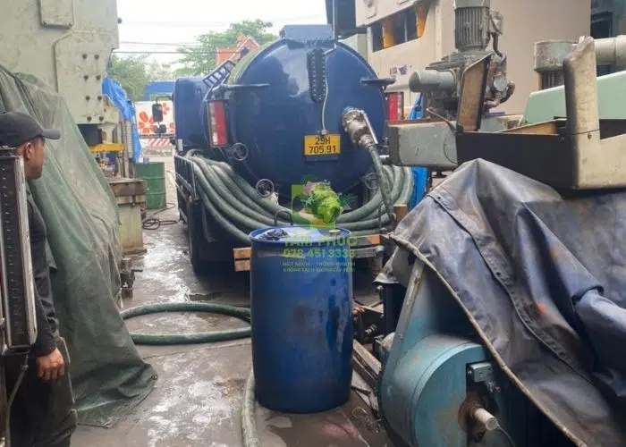 Hút bể phốt tại Chi Lăng, Lạng Sơn – Xe đúng tải, giá cố định theo khối 3 Hút bể phốt tại Chi Lăng