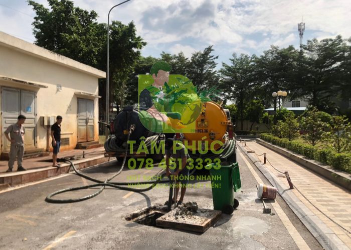 Hút bể phốt tại Đồng Hỷ