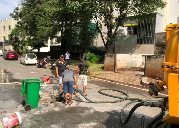 Hút bể phốt tại Lục Ngạn