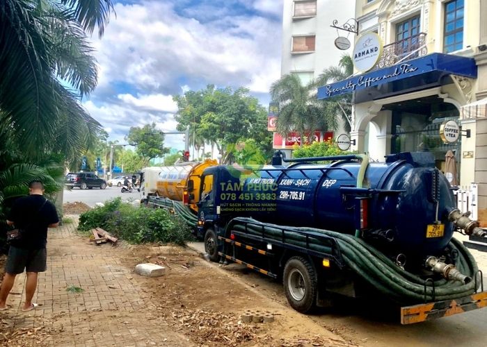 Hút bể phốt tại Phù Cừ