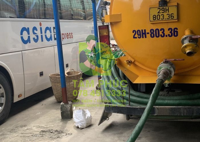 Hút bể phốt tại Sông Công