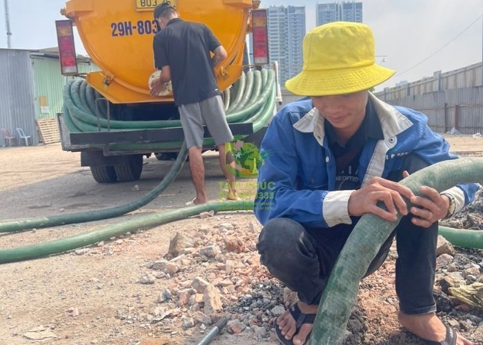 Hút bể phốt tại thị xã Chũ