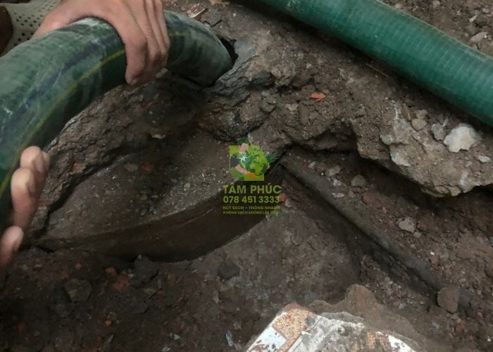 Hút bể phốt tại Văn Lâm