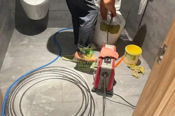 Thông bồn cầu nghẹt tại Hòa Hương Quảng Nam – Đúng Giá, Đúng Cam Kết 100% 2 thong-bon-cau-nghet-tai-hoa-huong