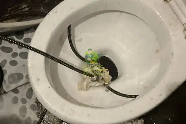 Thông bồn cầu nghẹt tại Châu Thành Đồng Tháp - Dứt Điểm, Không Mùi 100% 1 thong-bon-cau-nghet-tai-huyen-chau-thanh