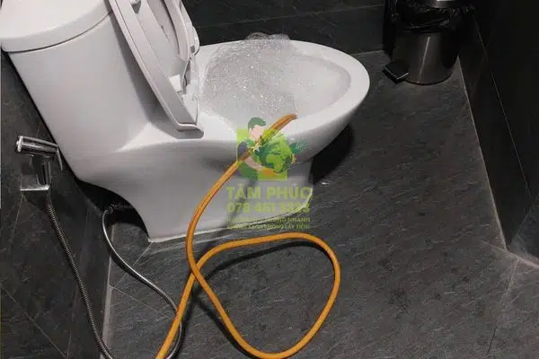 Thông bồn cầu nghẹt tại Phước Long - Chuyên nghiệp 2026 3 Thông bồn cầu nghẹt tại Phước Long