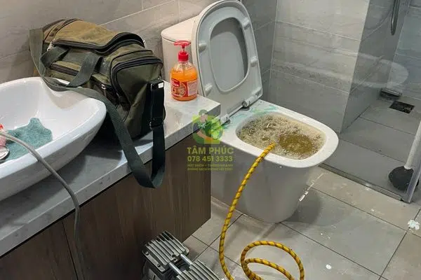 Thông bồn cầu nghẹt tại Tam Nông Đồng Tháp - Chỉ Từ 99.000Đ - Sạch 100% 3 thong-bon-cau-nghet-tai-tam-nong-3