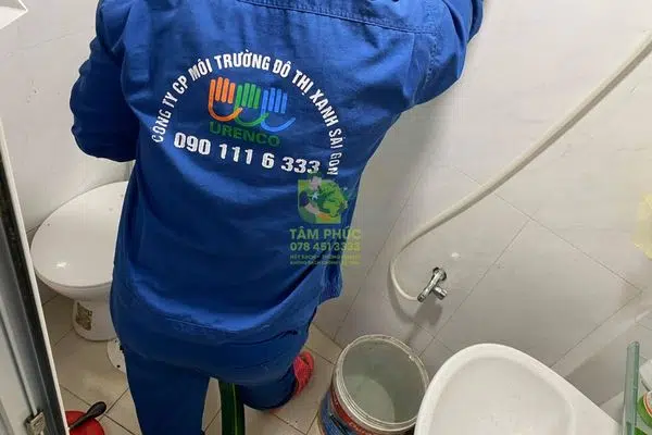 Thông bồn cầu nghẹt tại TP Bến Tre – Xử lý gọn, BH 12T 4 thong-bon-cau-nghet-tai-tp-ben-tre-3
