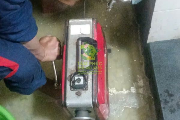 Thông cống nghẹt tại Ngãi Tứ