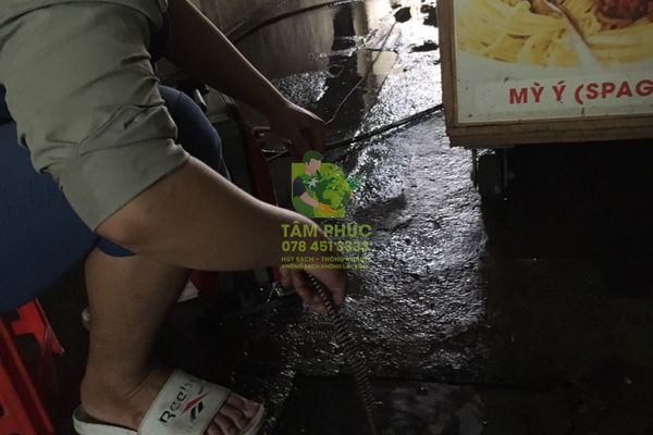 Thông cống nghẹt tại Ngãi Tứ