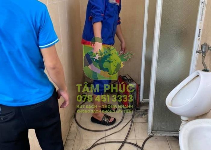 Thông tắc bồn cầu tại thị xã Chũ