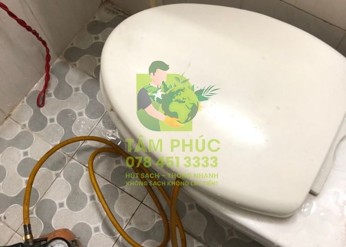 Thông tắc bồn cầu tại Tân Yên