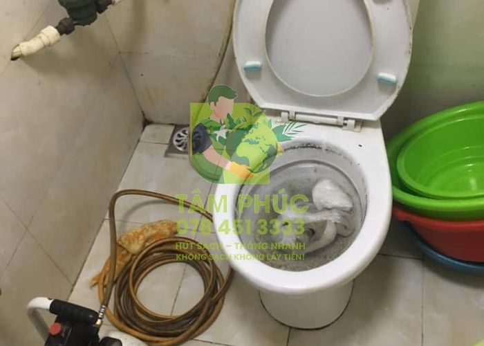 Thông tắc bồn cầu tại Tân Yên