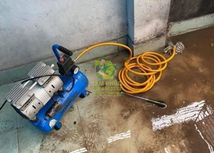 Thông tắc cống tại Phổ Yên