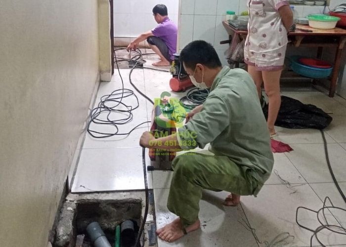 Thông tắc cống tại Phú Bình