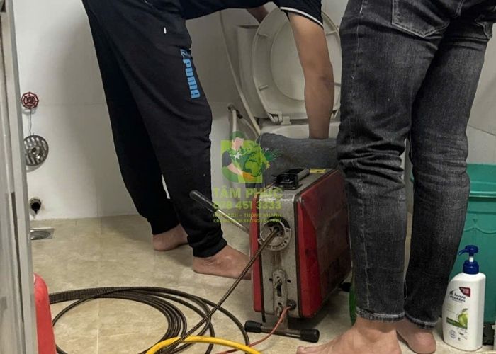 Thông tắc cống tại Võ Nhai