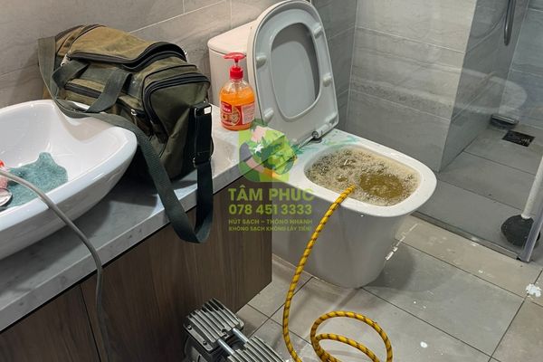 Thông bồn cầu nghẹt tại Bình Thủy