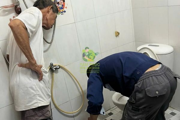 Thông bồn cầu nghẹt Phường 15 Quận 8 - 0% hư hỏng 2 thong-bon-cau-nghet-phuong-15-quan-8
