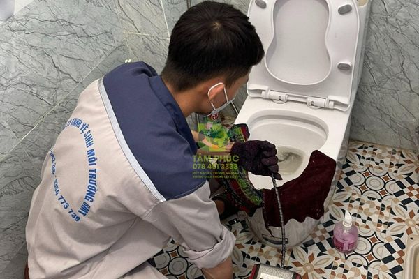 Thông bồn cầu nghẹt Phường 1 Quận Gò Vấp – Hết tắc, thông sạch 5 thong-bon-cau-nghet-phuong-1-quan-go-vap-4