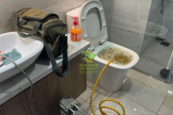 Thông bồn cầu nghẹt Phường 3 Quận Gò Vấp – Xử lý nhanh chóng, từ 99.000đ 5 thong-bon-cau-nghet-phuong-3-quan-go-vap-4